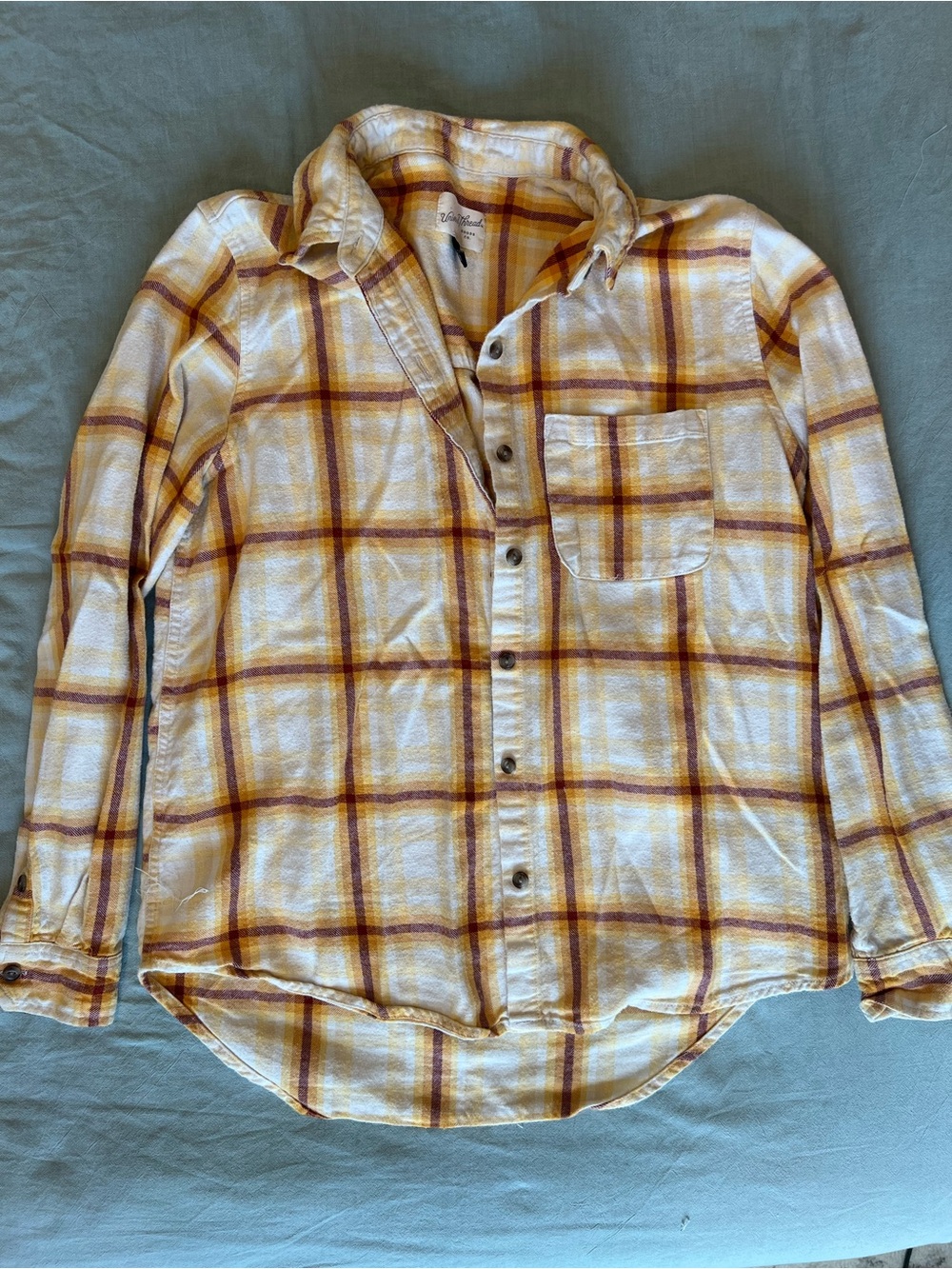 Universal Thread Women’s Cream and Yellow Plaid Button-Down Shirt